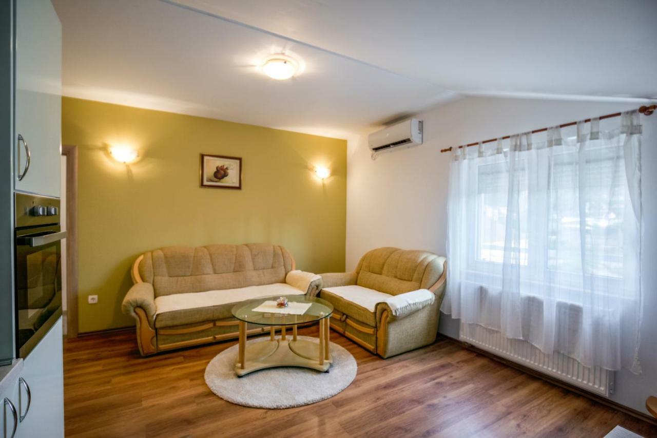 Arenta Apartments Metković Exterior foto
